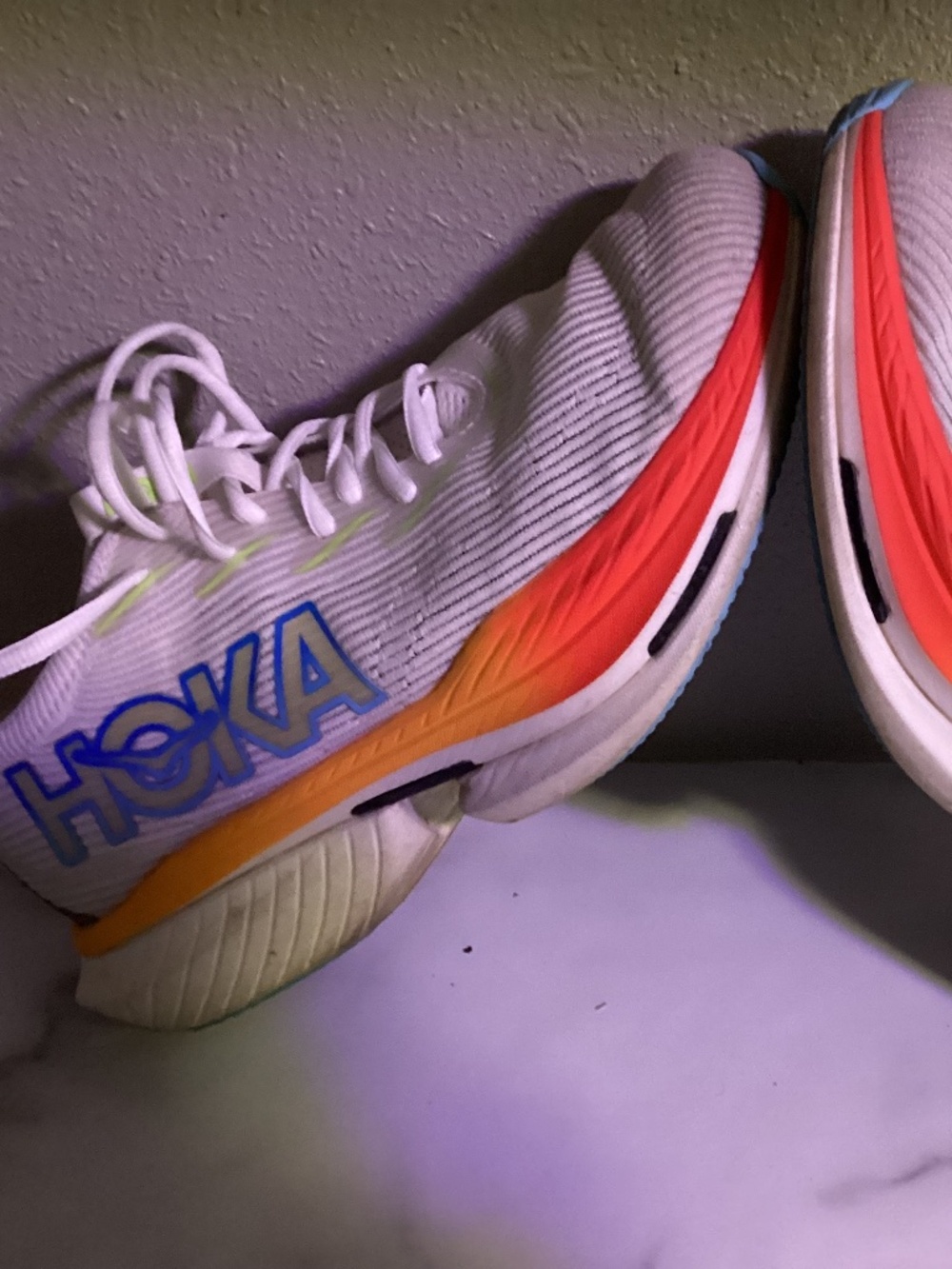 Hoka one one cielo x1, mens 10.5, womens 11.5